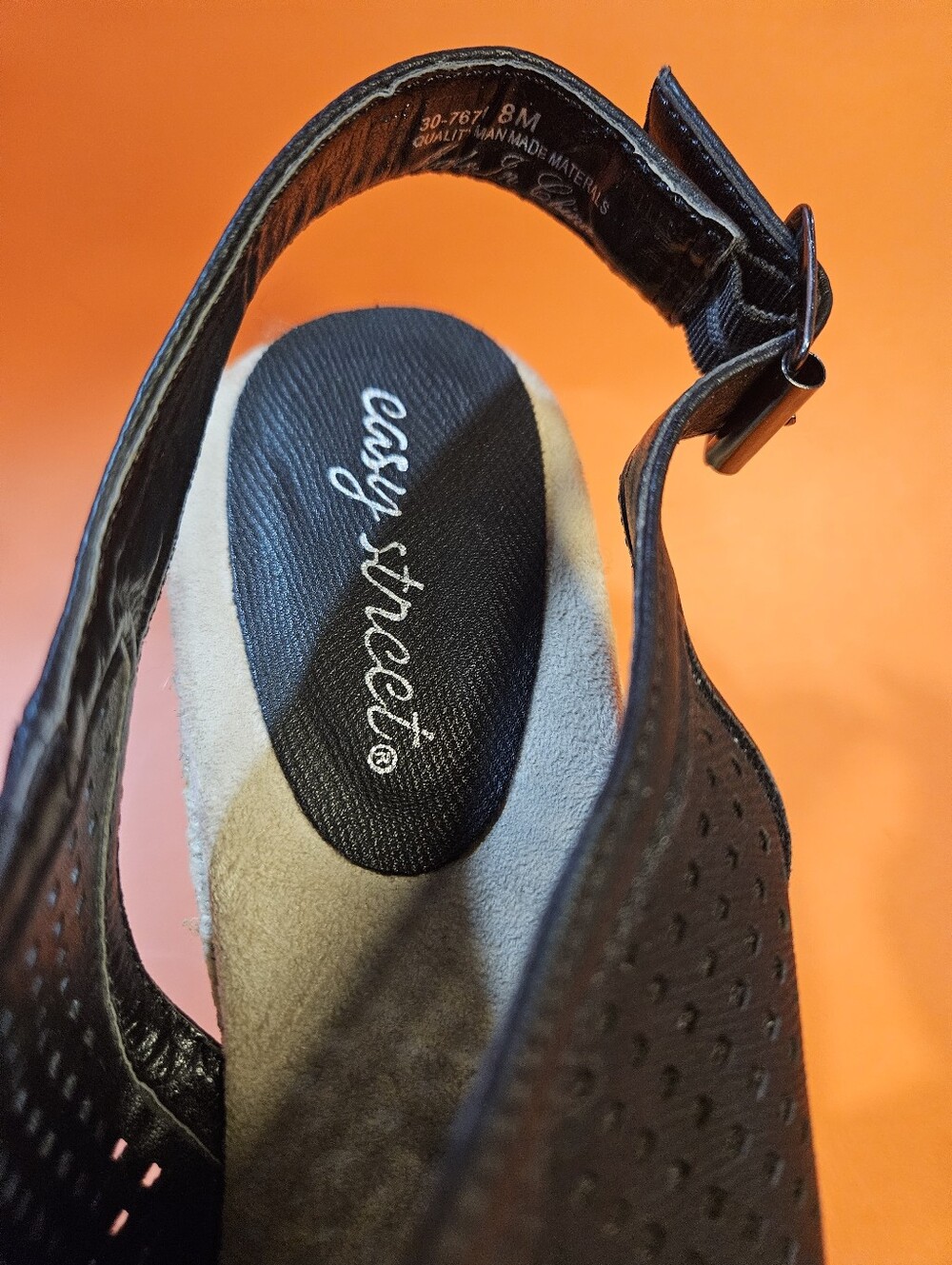 Easy Street Wedge Peek Toe Sandals. Size 8 Bin 2 - Picture 9 of 10